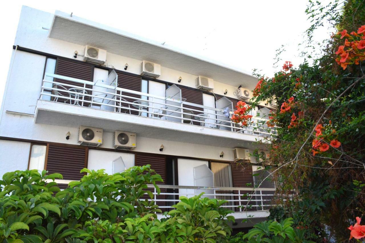 Golden Star Hotel Ajía Marína Kültér fotó